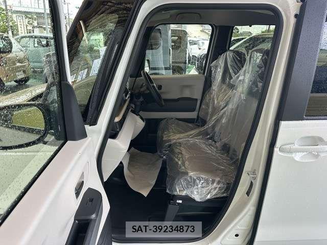 Honda N BOX 2026-06 8315693-4