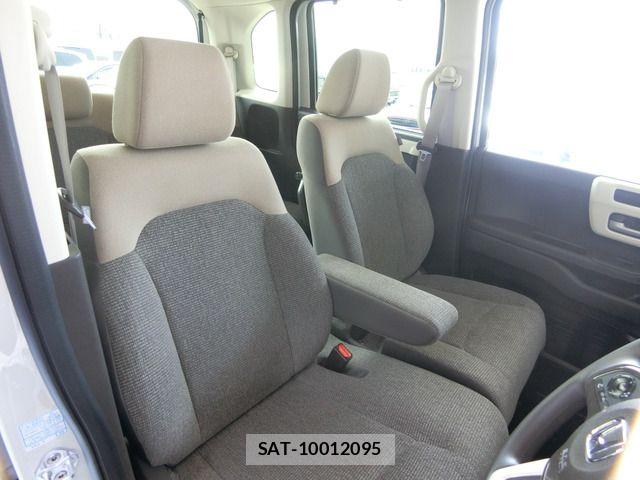 Honda N BOX 2023-05 8315714-11