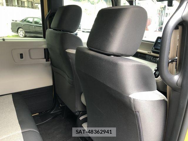 Honda N BOX 2024-04 8315732-15