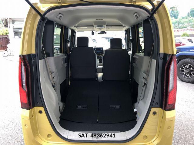 Honda N BOX 2024-04 8315732-17