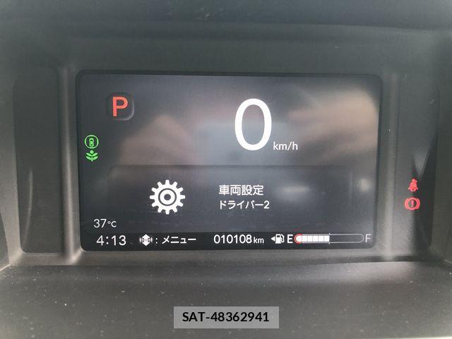Honda N BOX 2024-04 8315732-19