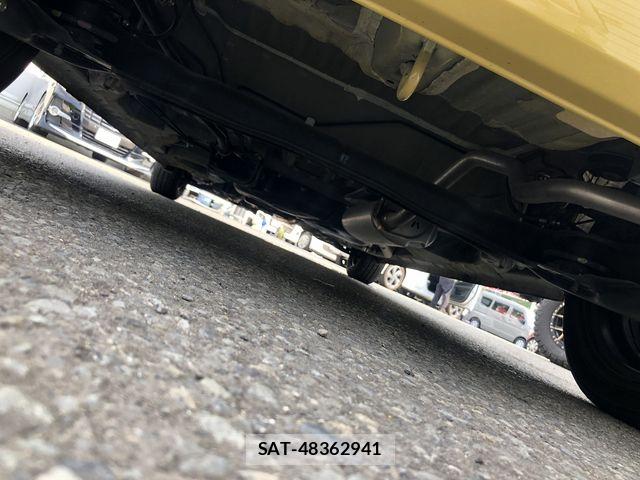 Honda N BOX 2024-04 8315732-29