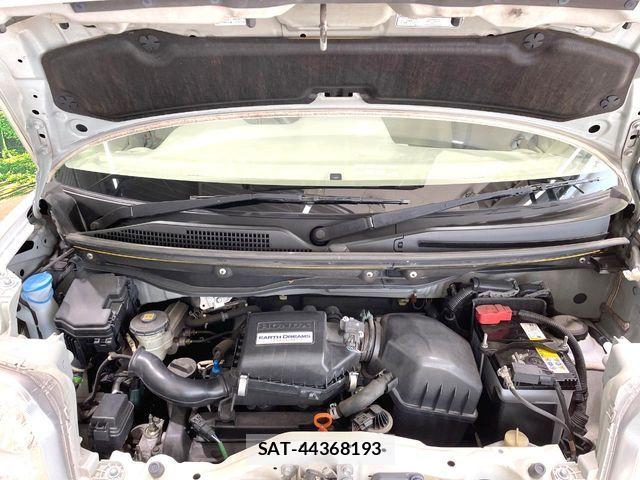Honda N BOX 2016-03 8315771-17