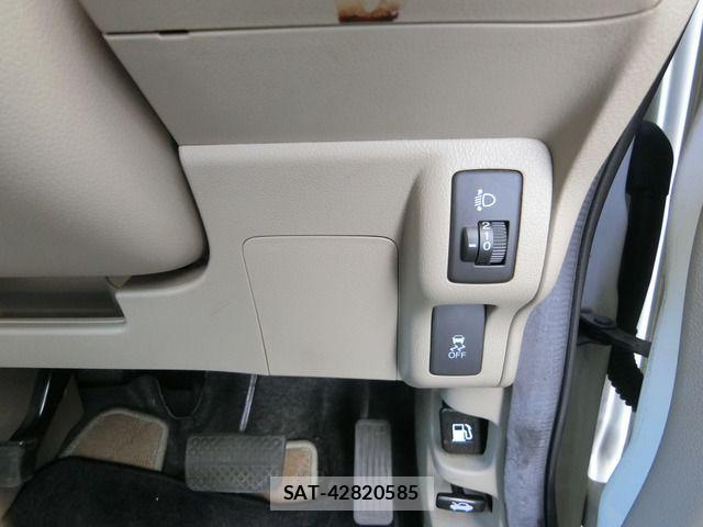Honda N BOX 2015-05 8315772-17