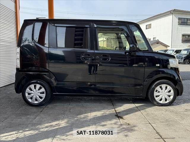 Honda N BOX 2017-08 8315787-10
