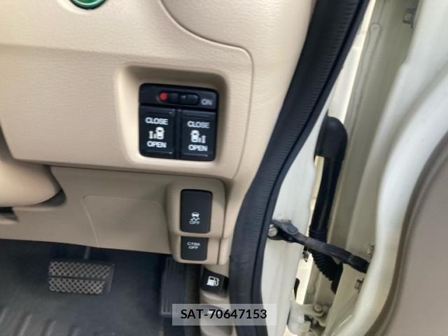 Honda N BOX 2014-06 8315792-13