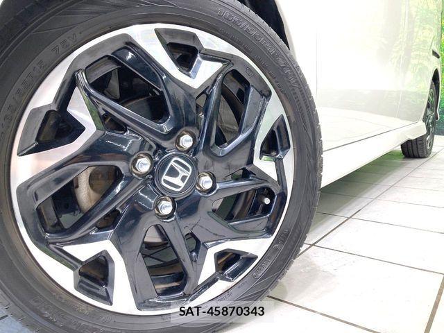 Honda N BOX 2018-01 8315718-12