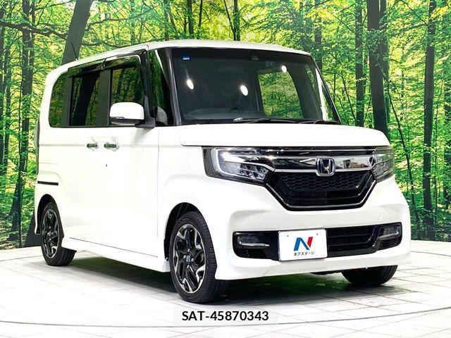 Honda N BOX 2018-01 8315718-15