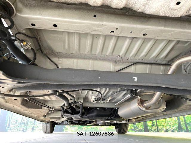 Honda N BOX 2021-06 8336961-18