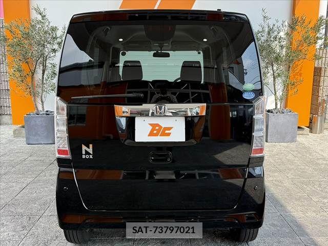 Honda N BOX 2017-08 8336988-13