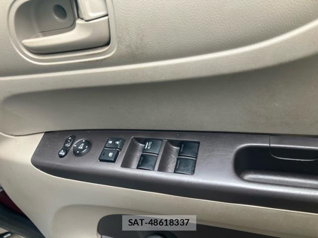 Honda N BOX 2015-09 8336997-11