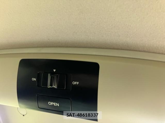 Honda N BOX 2015-09 8336997-15