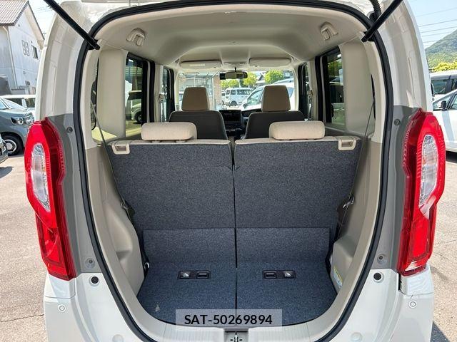 Honda N BOX 2018-02 8336982-19