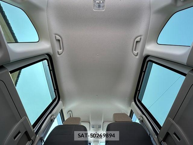Honda N BOX 2018-02 8336982-20
