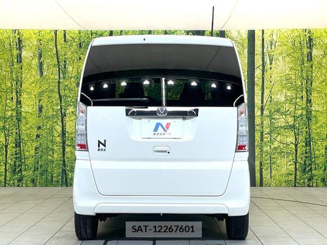 Honda N BOX 2017-04 8336978-14