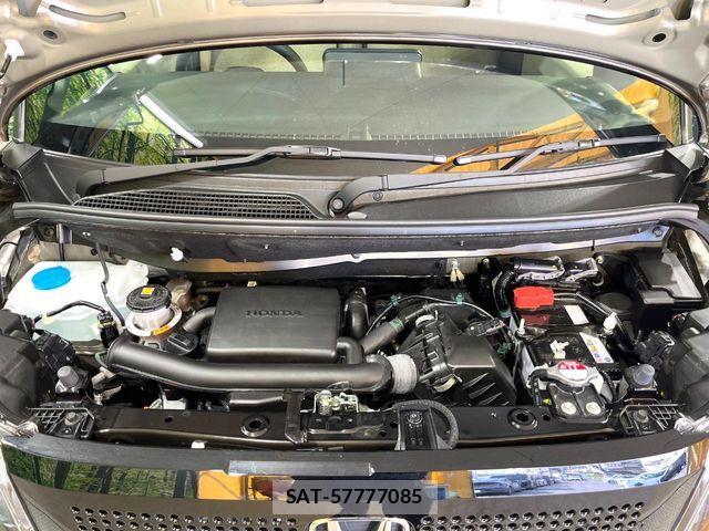 Honda N BOX 2025-10 8336942-17