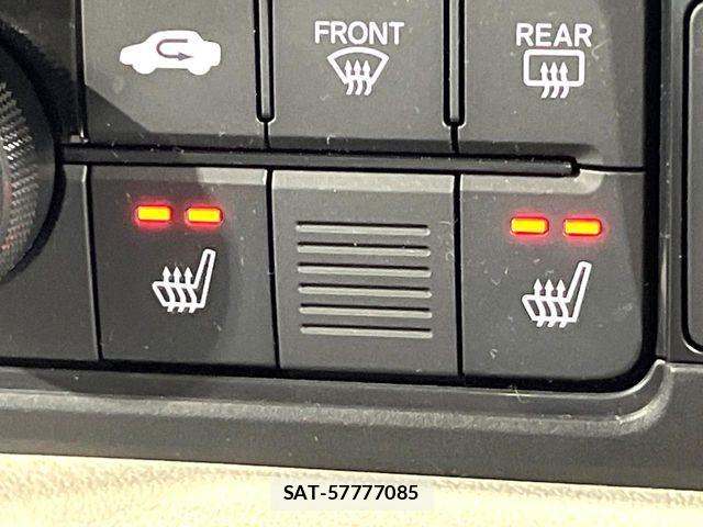 Honda N BOX 2025-10 8336942-6