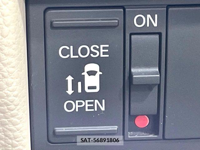 Honda N BOX 2020-03 8336959-5