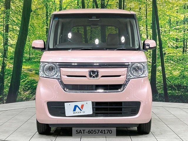 Honda N BOX 2017-11 8336973-13