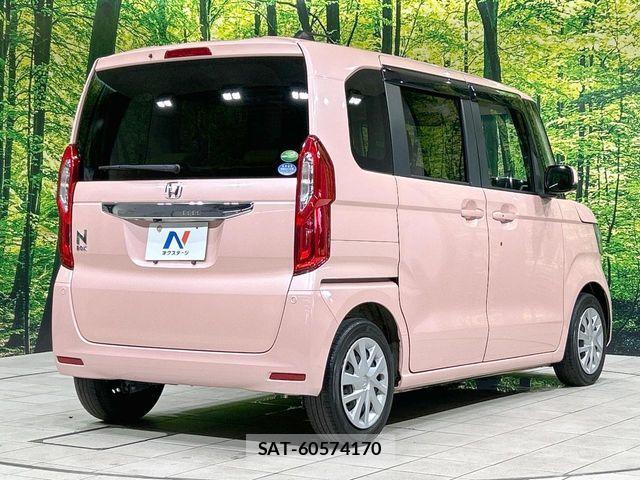 Honda N BOX 2017-11 8336973-16