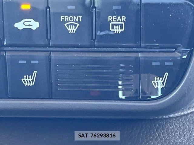 Honda N BOX 2023-12 8336954-7