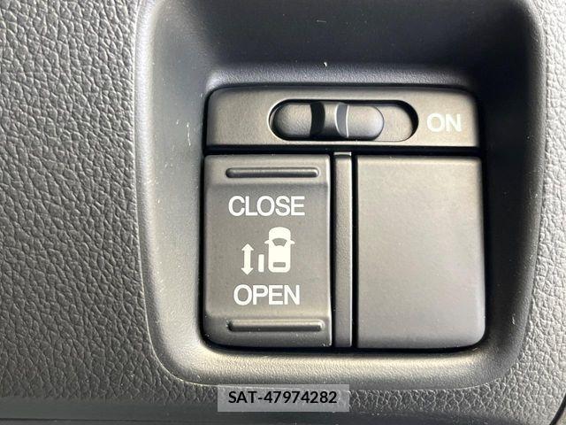 Honda N BOX 2015-06 8336987-5