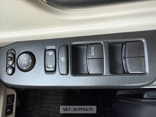 Honda N BOX 2024-05 8336963-27