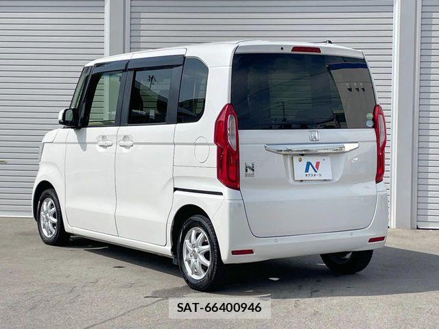 Honda N BOX 2021-06 8336976-17