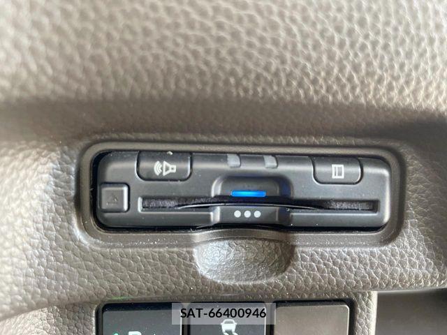 Honda N BOX 2021-06 8336976-4