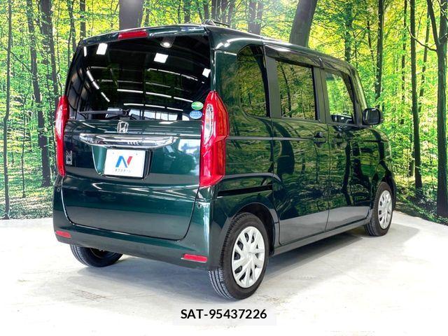 Honda N BOX 2017-10 8336972-16