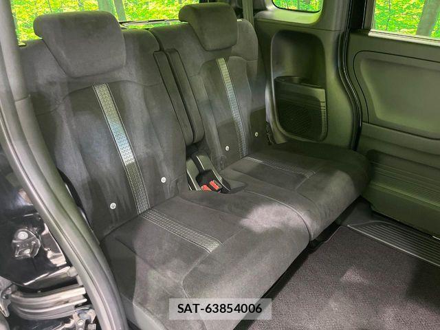 Honda N BOX 2021-04 8336948-10