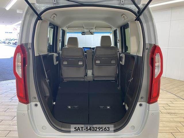 Honda N BOX 2023-07 8336949-12