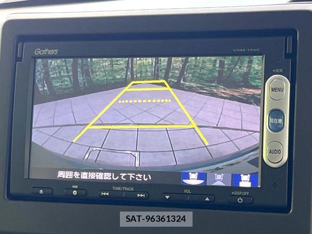 Honda N BOX 2019-03 8336967-3