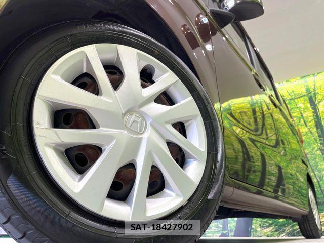 Honda N BOX 2019-06 8336966-12