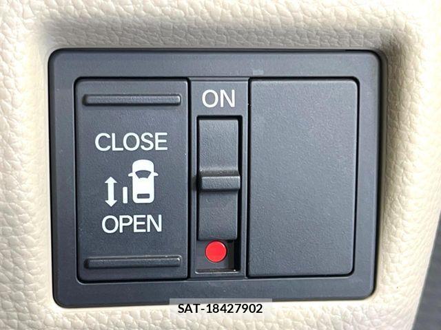 Honda N BOX 2019-06 8336966-4