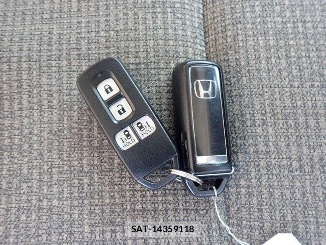 Honda N BOX 2019-07 8336998-26