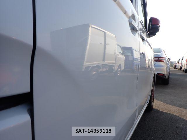Honda N BOX 2019-07 8336998-28