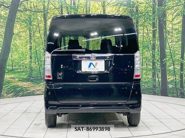 Honda N BOX 2015-10 8336991-14