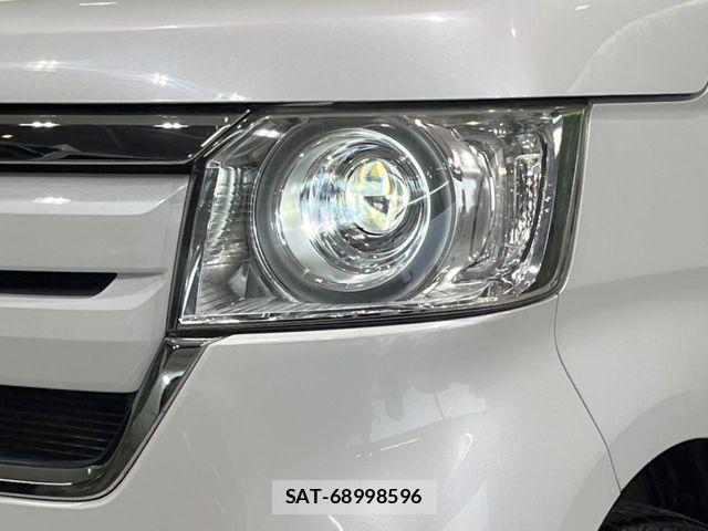 Honda N BOX 2018-05 8336960-11