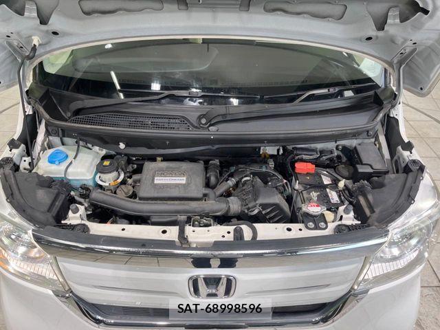 Honda N BOX 2018-05 8336960-17