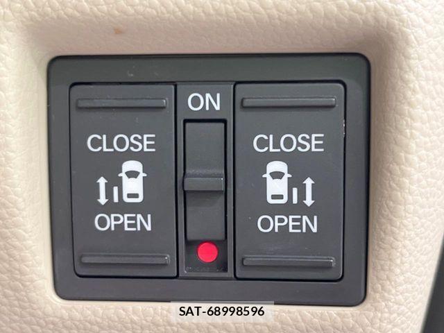 Honda N BOX 2018-05 8336960-5