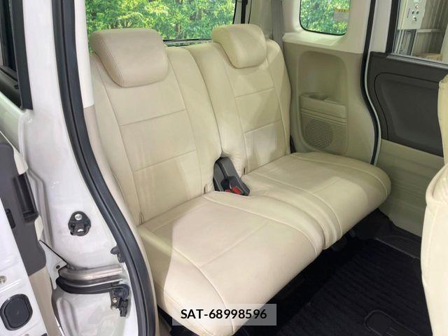 Honda N BOX 2018-05 8336960-8