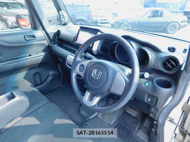 Honda N BOX 2014-03 8334982-9