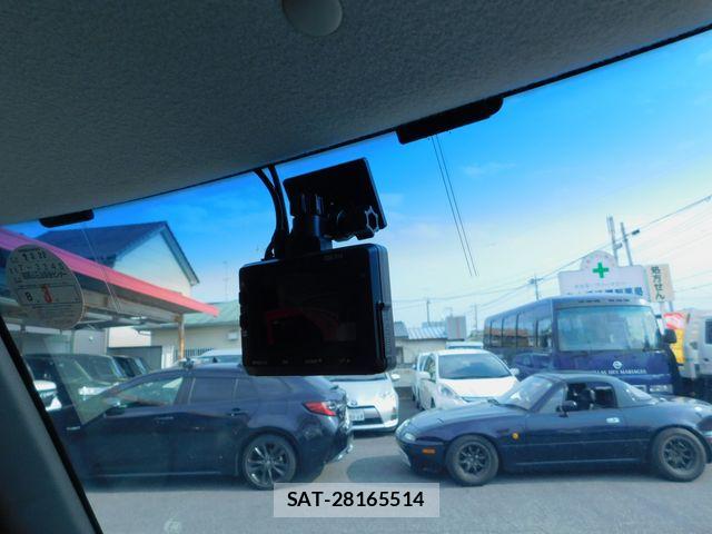 Honda N BOX 2014-03 8334982-20