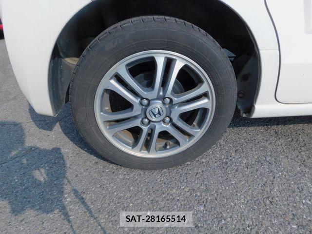 Honda N BOX 2014-03 8334982-21