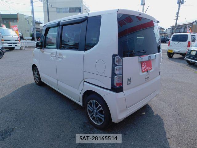 Honda N BOX 2014-03 8334982-3