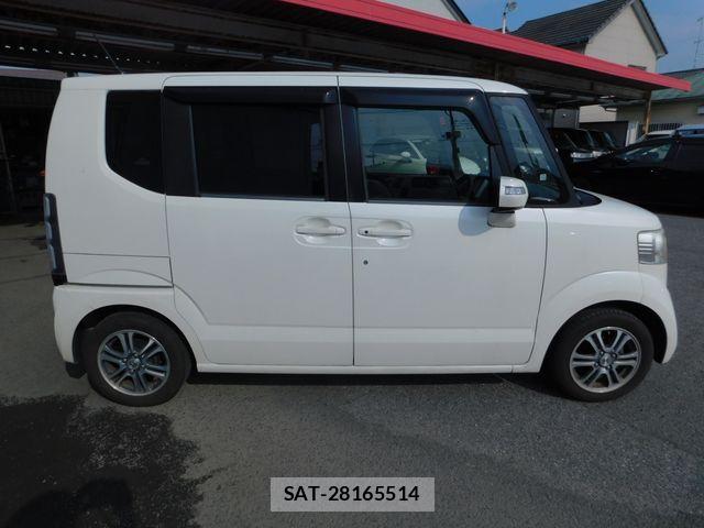 Honda N BOX 2014-03 8334982-8