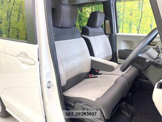 Honda N BOX 2023-12 8336939-7