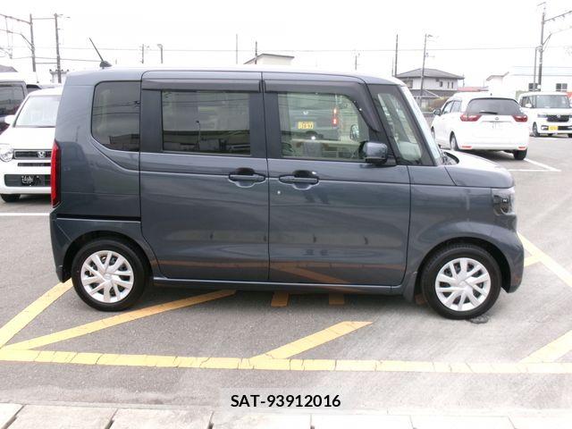Honda N BOX 2025-02 8336936-3