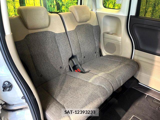 Honda N BOX 2017-12 8336985-9